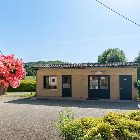 La Ferme Des Grisettes مزرعة للإقامة