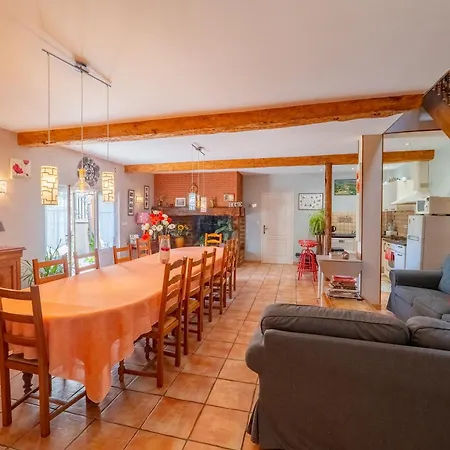 ファームステイ La Ferme Des Grisettes Montesquiou